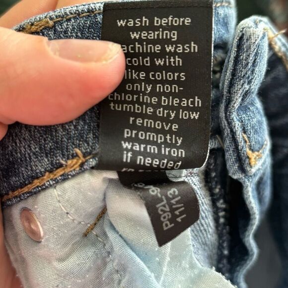 The Limited Denim Y2K Slim Boyfriend Lowrise Jeans 4 - Picture 6 of 6